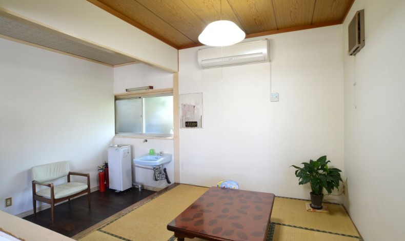 "くつろげる小上がりもあります。昼寝してしまう人も!"